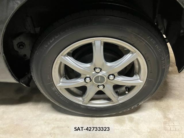 Toyota VITZ 2013-11 7621122-4