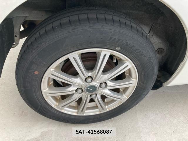 Toyota VITZ 2015-09 7730392-6