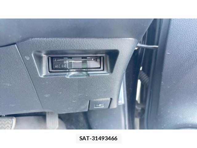Toyota VITZ 2017-04 7790260-13