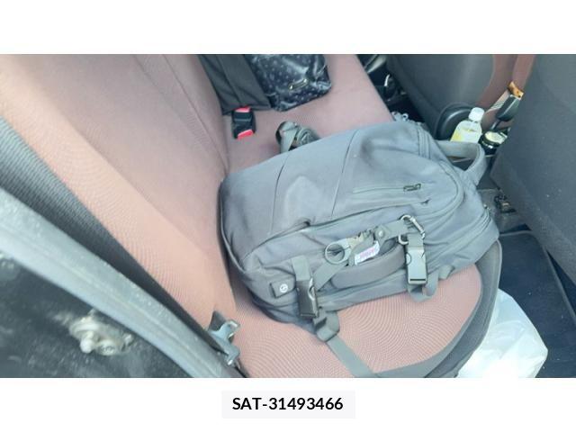 Toyota VITZ 2017-04 7790260-21