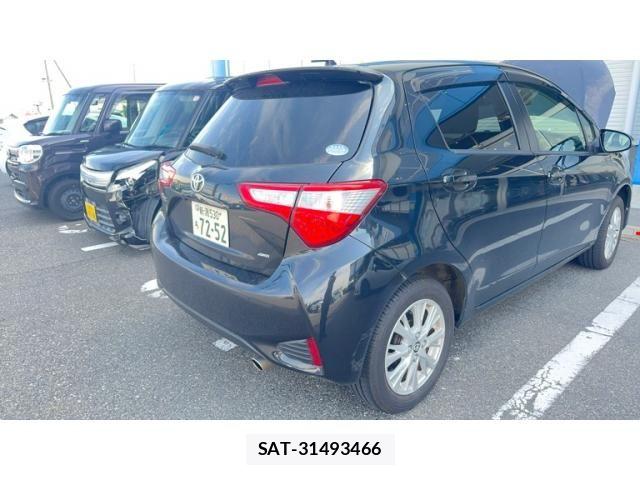 Toyota VITZ 2017-04 7790260-2
