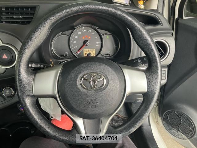 Toyota VITZ 2013-11 7880311-13