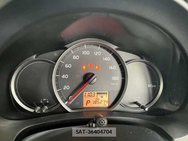 Toyota VITZ 2013-11 7880311-14