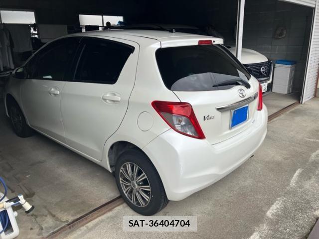 Toyota VITZ 2013-11 7880311-7