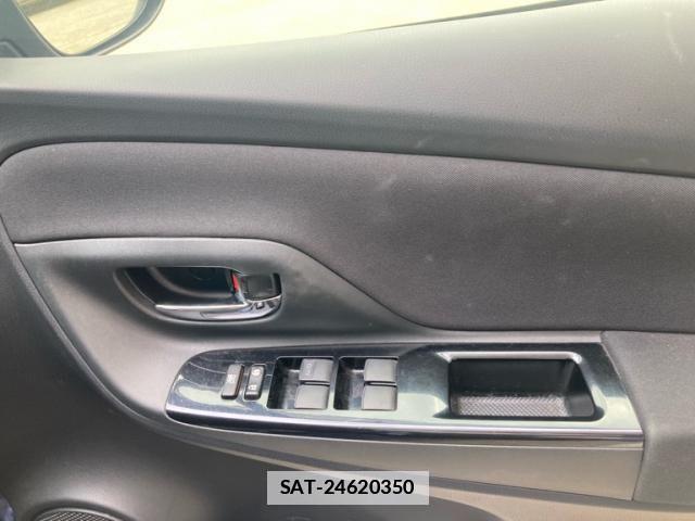 Toyota VITZ 2019-09 7981463-12
