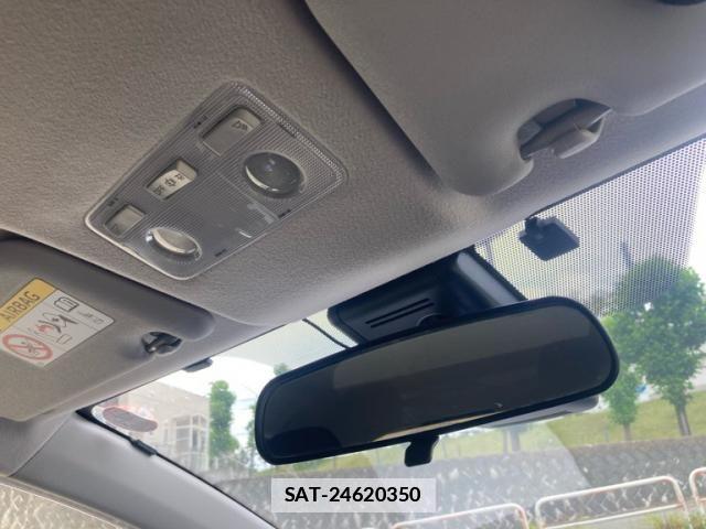 Toyota VITZ 2019-09 7981463-25