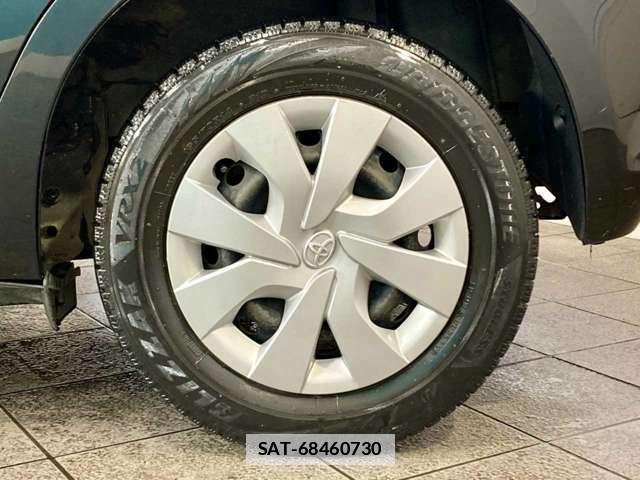Toyota VITZ 2015-04 7981462-4