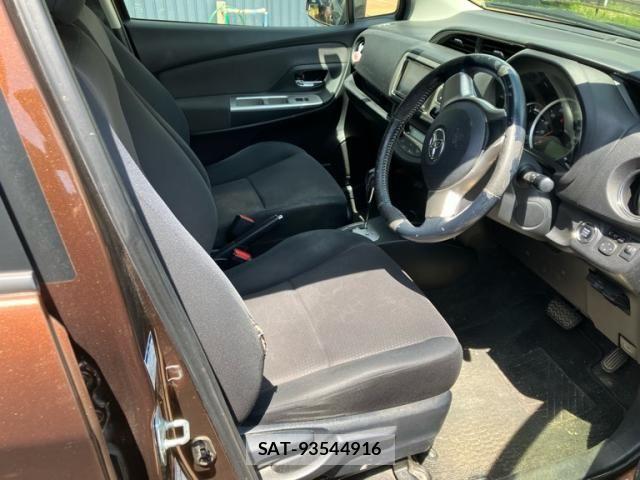Toyota VITZ 2014-05 7981465-11