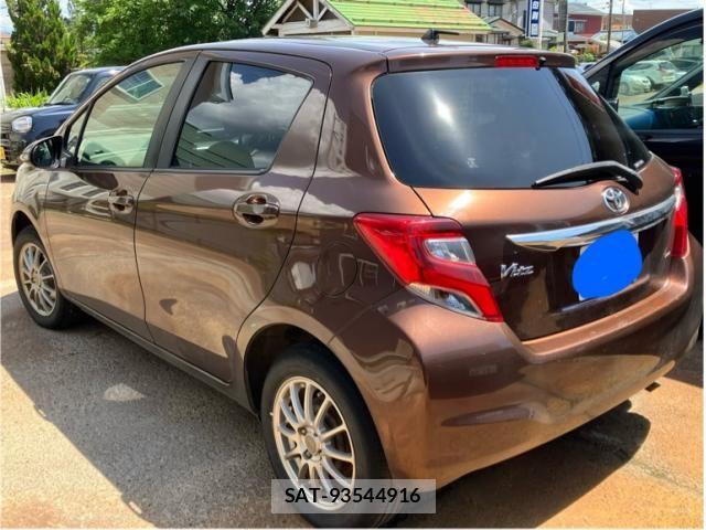 Toyota VITZ 2014-05 7981465-2