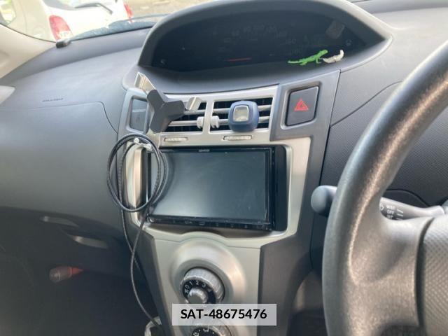 Toyota VITZ 2007-02 7981464-24