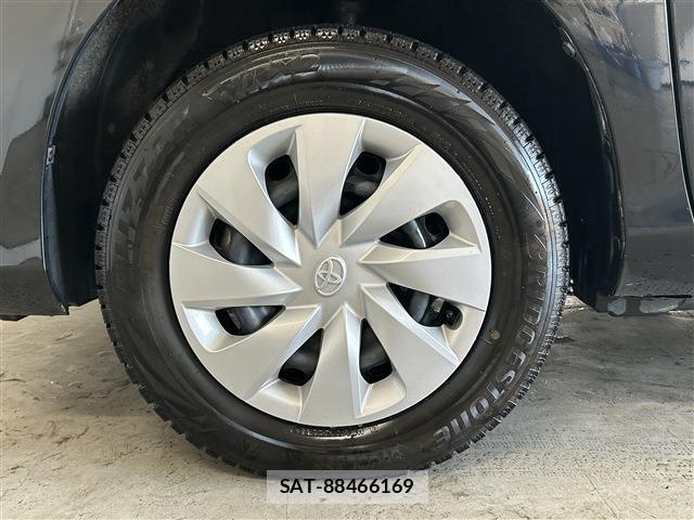 Toyota VITZ 2018-08 8039030-8