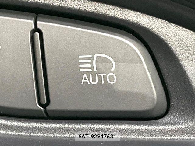 Toyota VITZ 2020-01 8039025-6