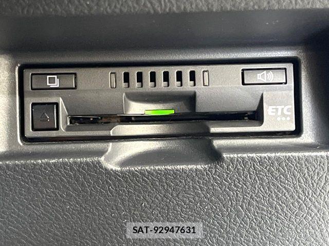 Toyota VITZ 2020-01 8039025-8