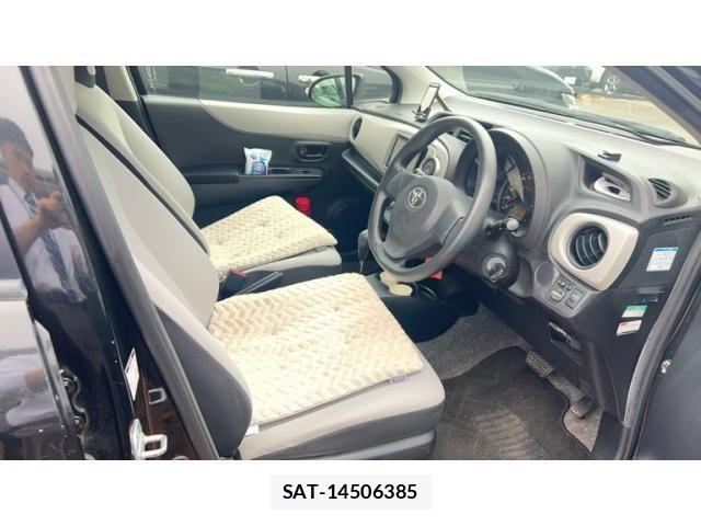 Toyota VITZ 2011-08 8076057-10