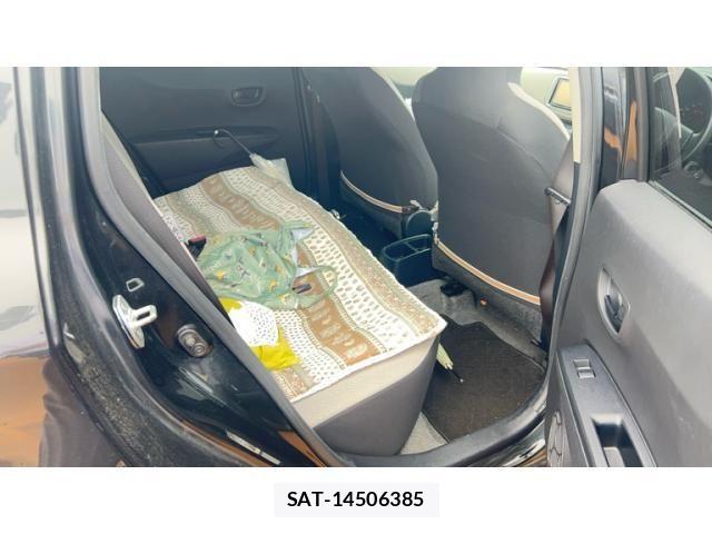 Toyota VITZ 2011-08 8076057-11