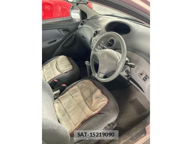 Toyota VITZ 1999-11 8076058-11