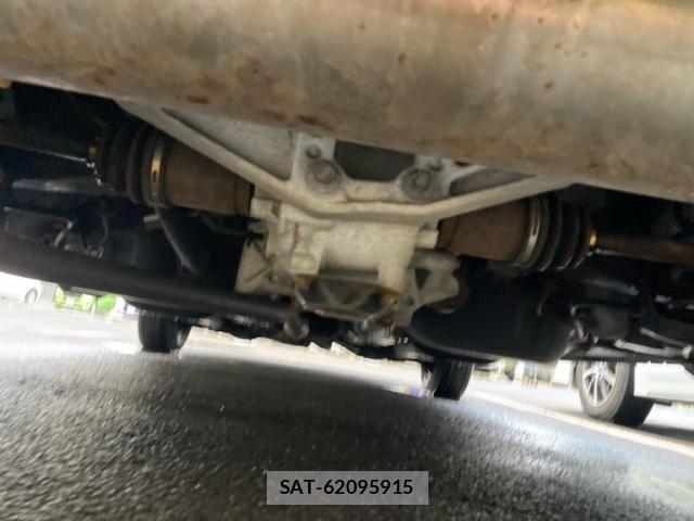Toyota VITZ 2011-07 8102526-15