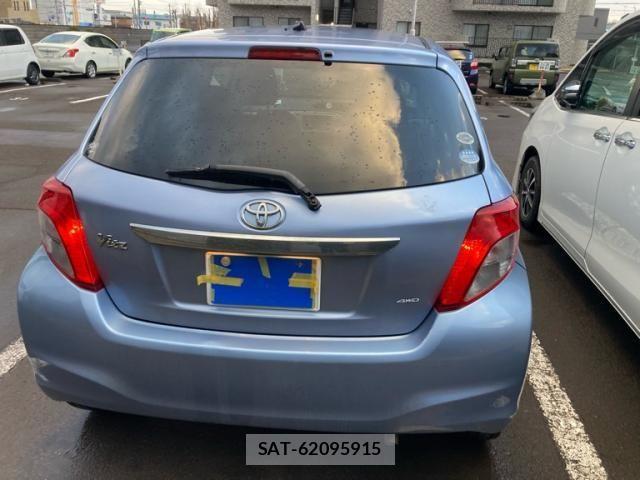 Toyota VITZ 2011-07 8102526-4