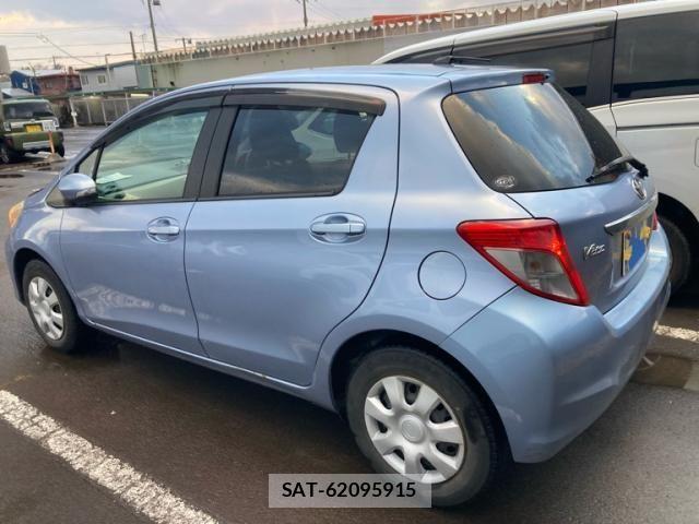 Toyota VITZ 2011-07 8102526-5