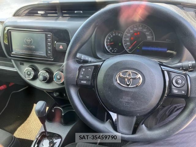 Toyota VITZ 2019-08 8132867-12
