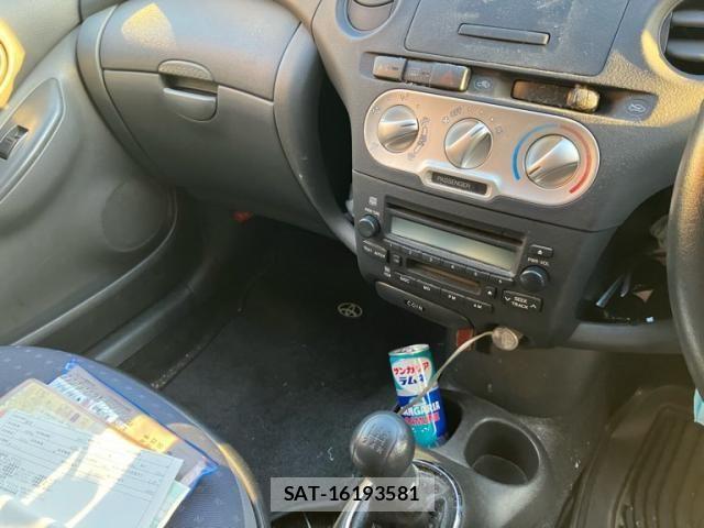 Toyota VITZ 2004-04 8232303-13
