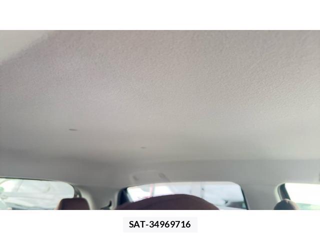 Toyota VITZ 2011-09 8232289-22