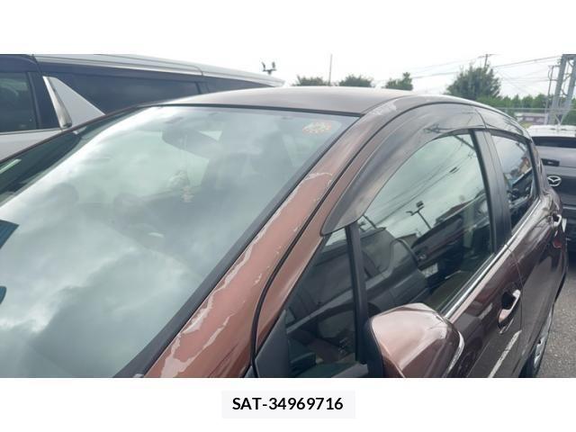 Toyota VITZ 2011-09 8232289-4