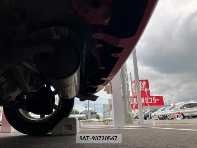 Toyota VITZ 2011-07 8232294-12