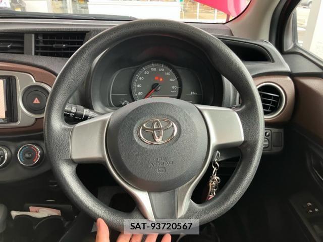 Toyota VITZ 2011-07 8232294-20