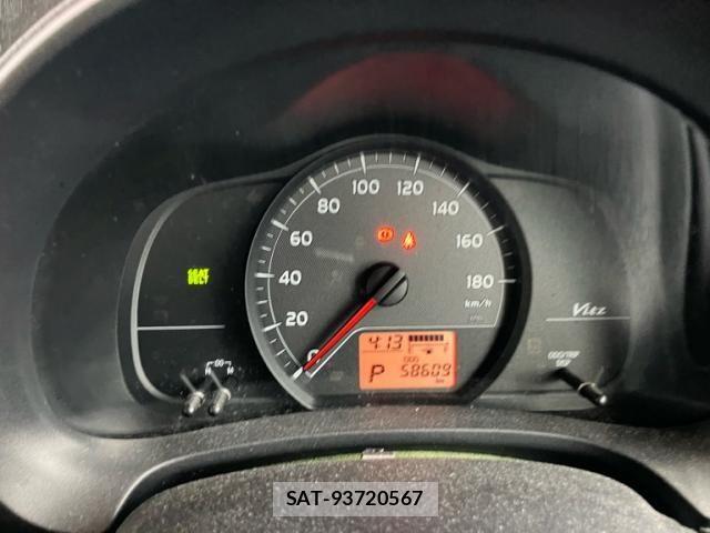 Toyota VITZ 2011-07 8232294-21