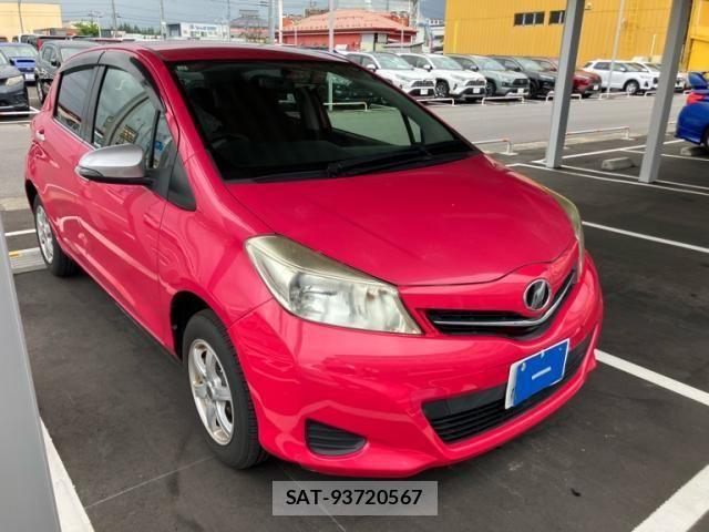 Toyota VITZ 2011-07 8232294-2