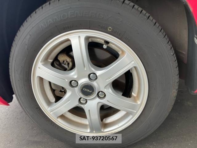 Toyota VITZ 2011-07 8232294-29