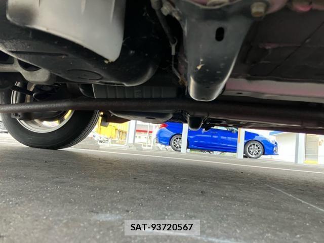 Toyota VITZ 2011-07 8232294-7