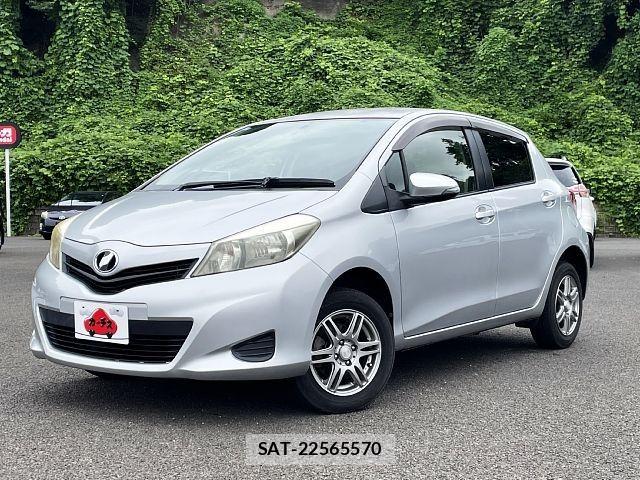 Toyota VITZ 2011-08 8232287-0