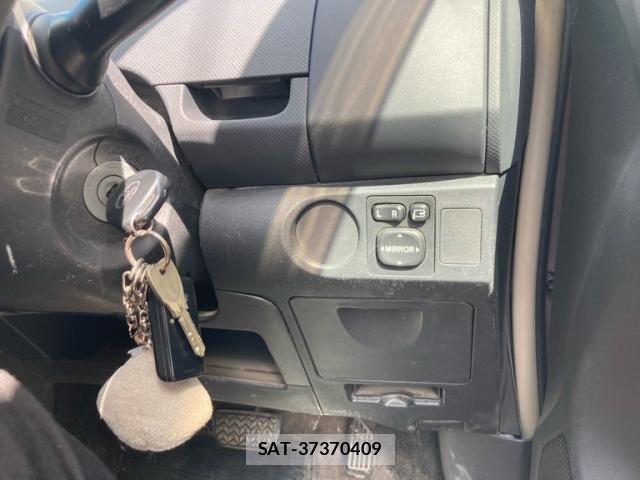 Toyota VITZ 2006-07 8247076-20