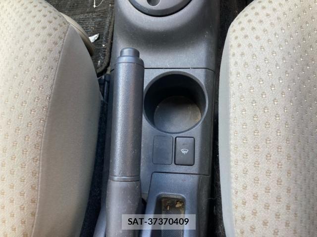 Toyota VITZ 2006-07 8247076-21