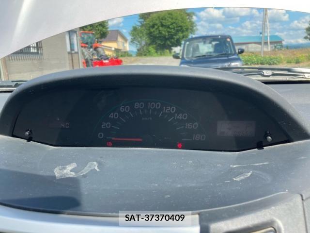 Toyota VITZ 2006-07 8247076-27