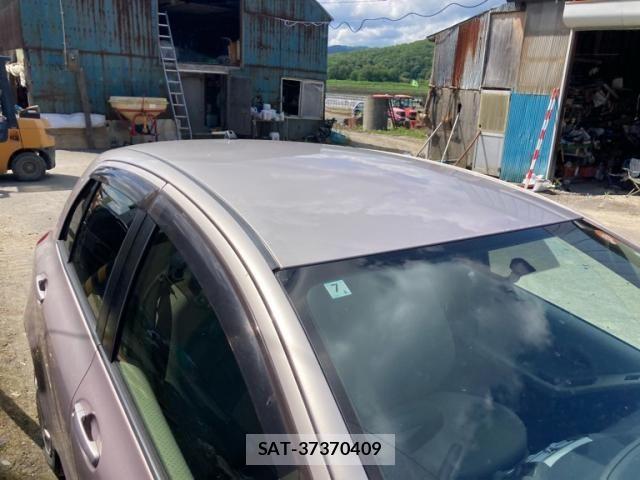 Toyota VITZ 2006-07 8247076-6