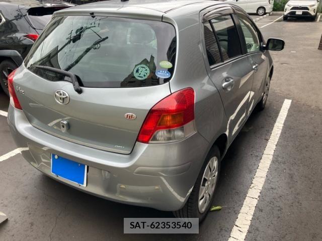 Toyota VITZ 2008-01 8247074-3