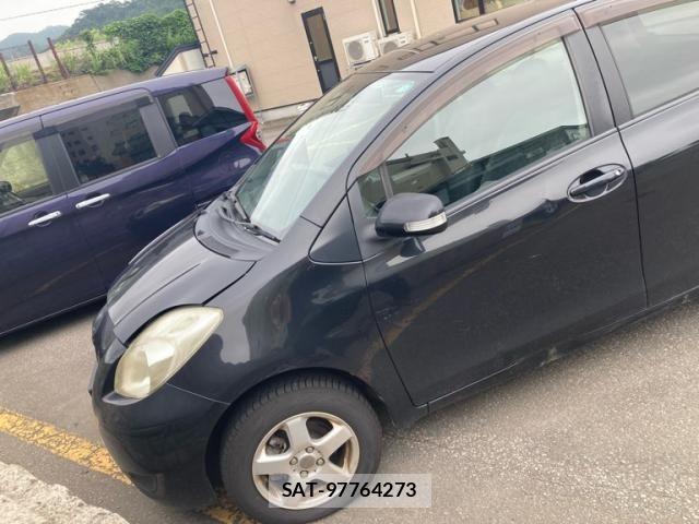Toyota VITZ 2009-05 8317882-1