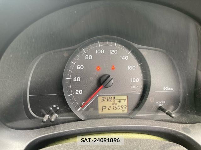 Toyota VITZ 2011-07 8369622-10