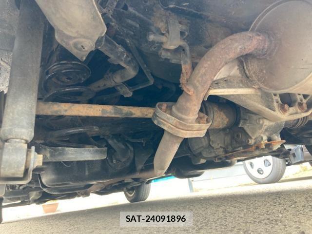 Toyota VITZ 2011-07 8369622-3