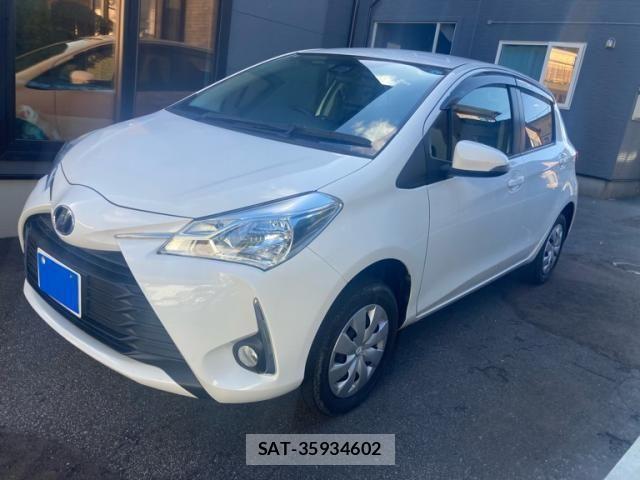 Toyota VITZ 2018-09 8410970-3