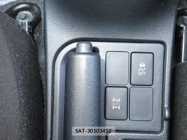 Toyota VITZ 2018-08 8458728-22