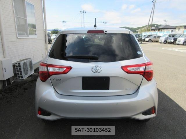 Toyota VITZ 2018-08 8458728-5