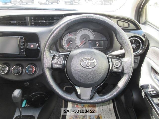 Toyota VITZ 2018-08 8458728-8
