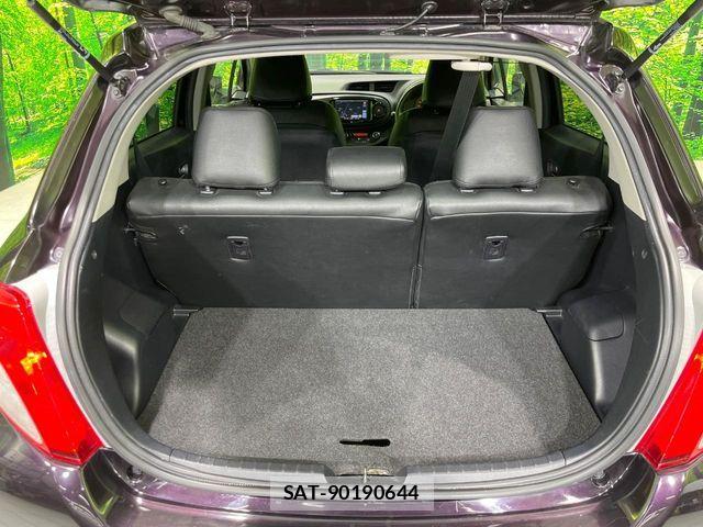 Toyota VITZ 2013-03 8629584-9