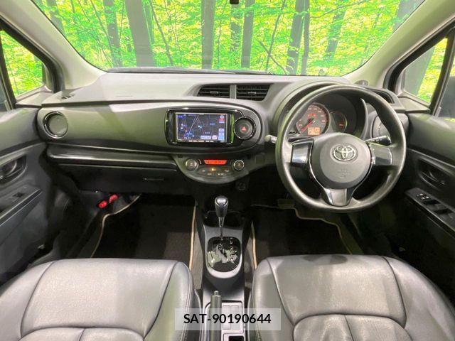 Toyota VITZ 2013-03 8629584-1