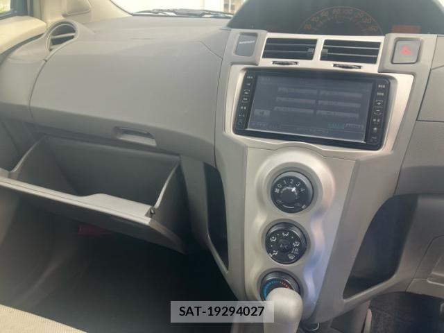 Toyota VITZ 2008-07 8667104-13