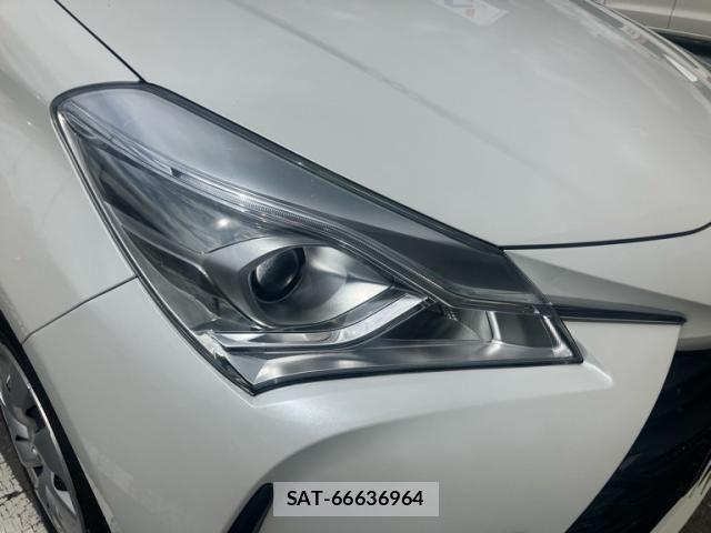 Toyota VITZ 2019-01 8667103-9